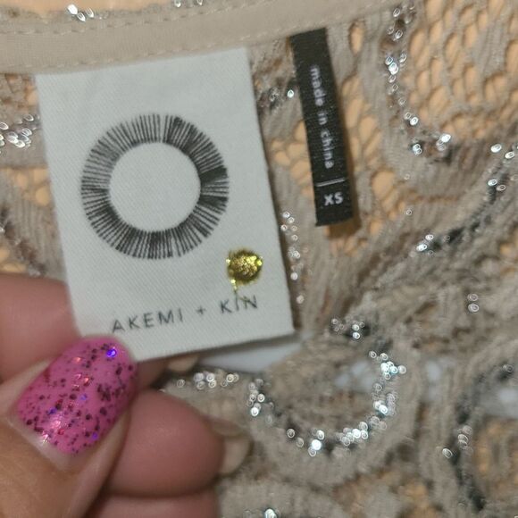 Anthropologie Akemi + Kim Cream Lace Swing Top - Picture 8 of 11